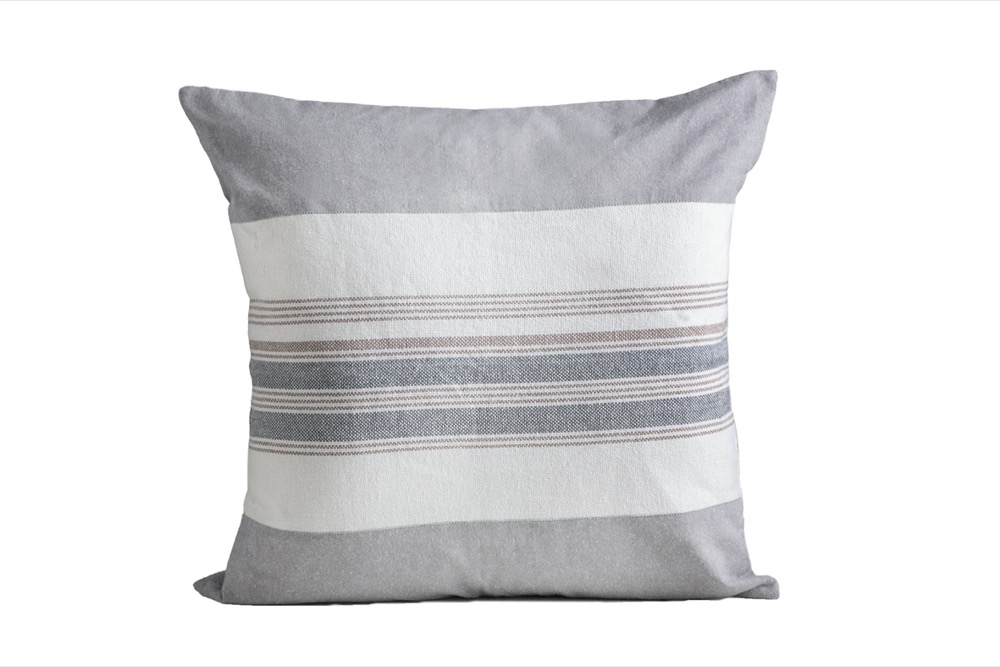 DECORATIVE CUSHION WITH RELIEFED STRIPES 60X60