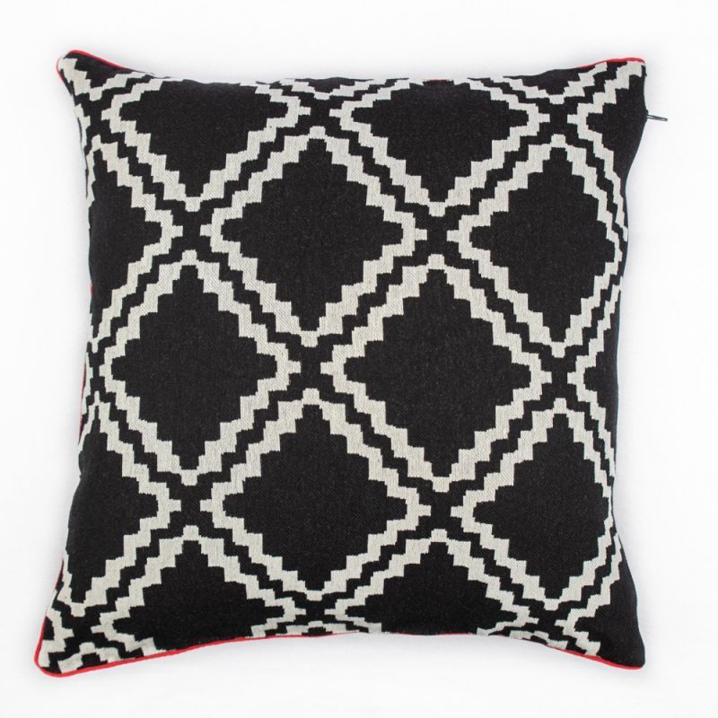 Φωτογραφία από TWO-SIDED FLOOR CUSHION ALDO BLACK/RED  60X60